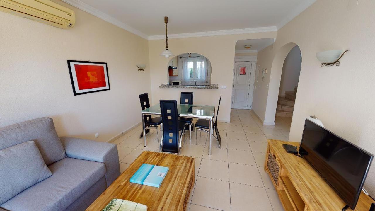 Apartamentos Y Villas Oliva Nova Golf Resort Esterno foto