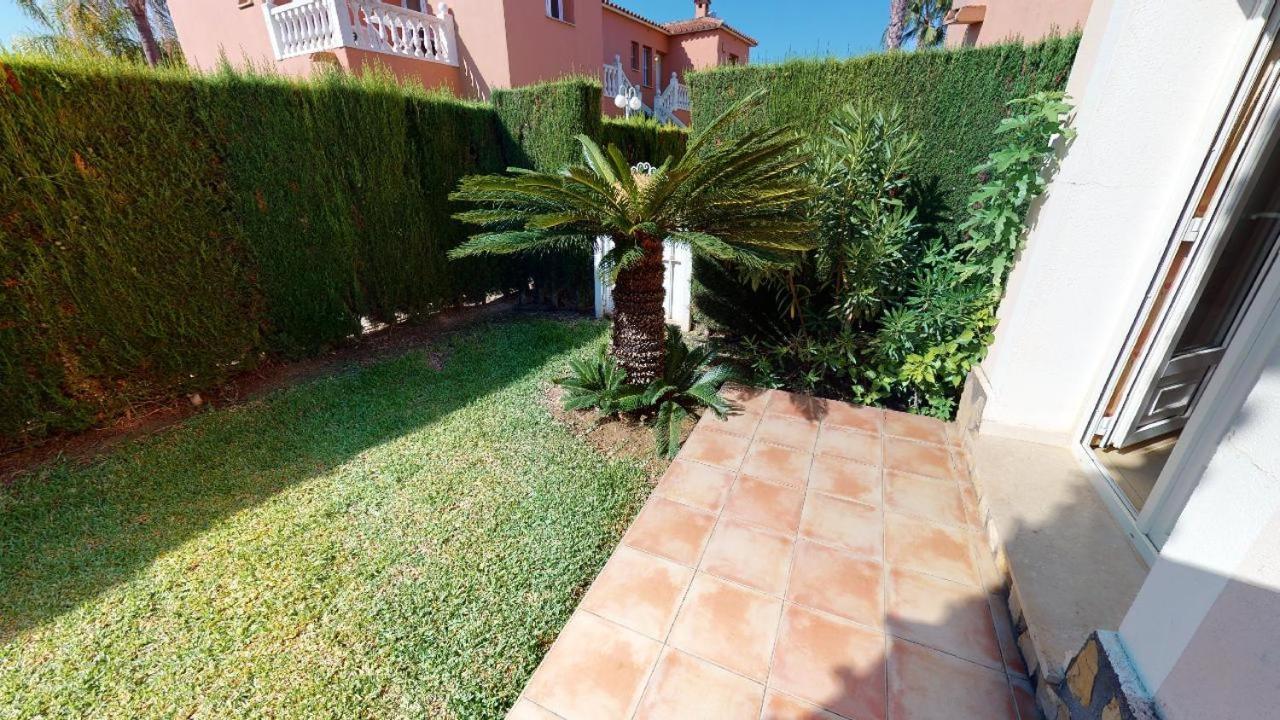 Apartamentos Y Villas Oliva Nova Golf Resort Esterno foto